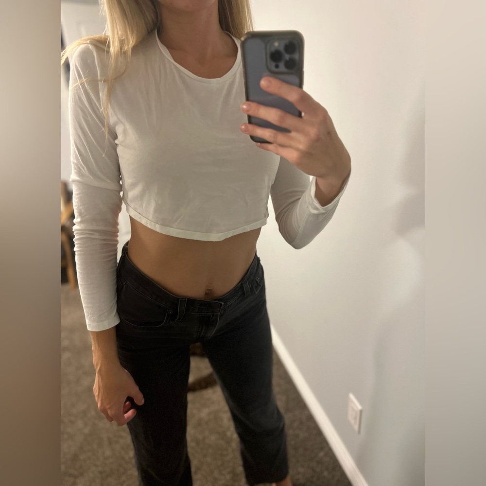 Babaton cropped long sleeve